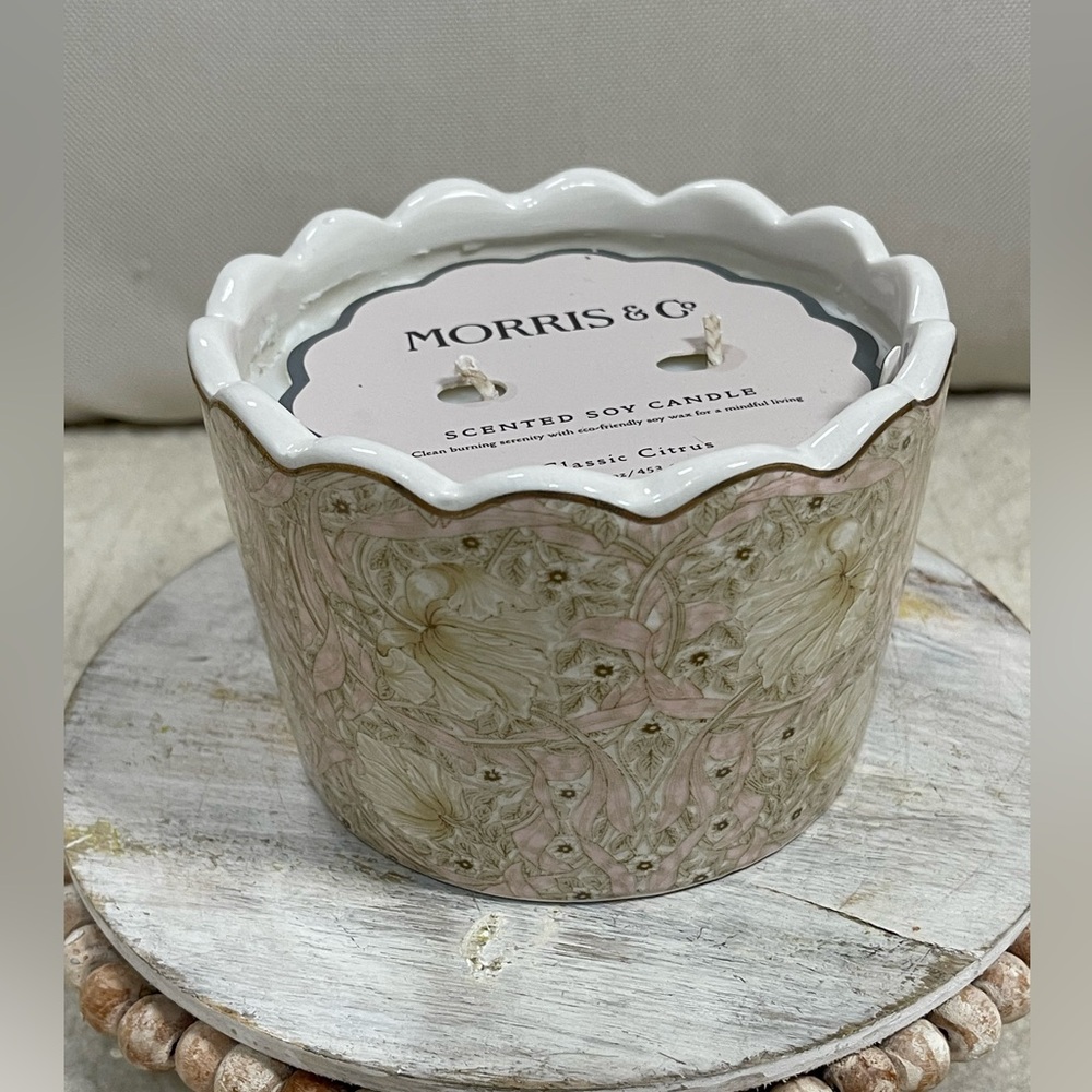 Scalloped Ceramic Soy Candle Morris and co classic citrus 16 oz
